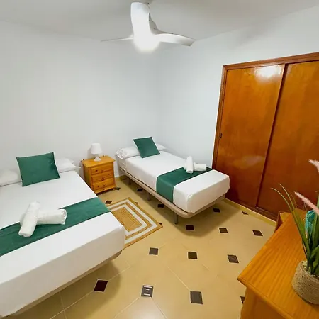 Evans Realty Az Centro & Playa & Tren شقة فوينخيرولا