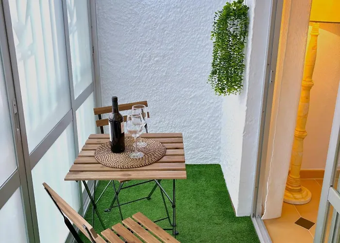 Evans Realty Az Centro & Playa & Tren Фуэнхирола