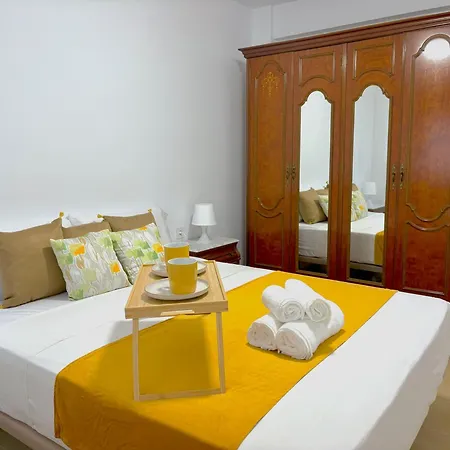 Evans Realty Az Centro & Playa & Tren Appartement *